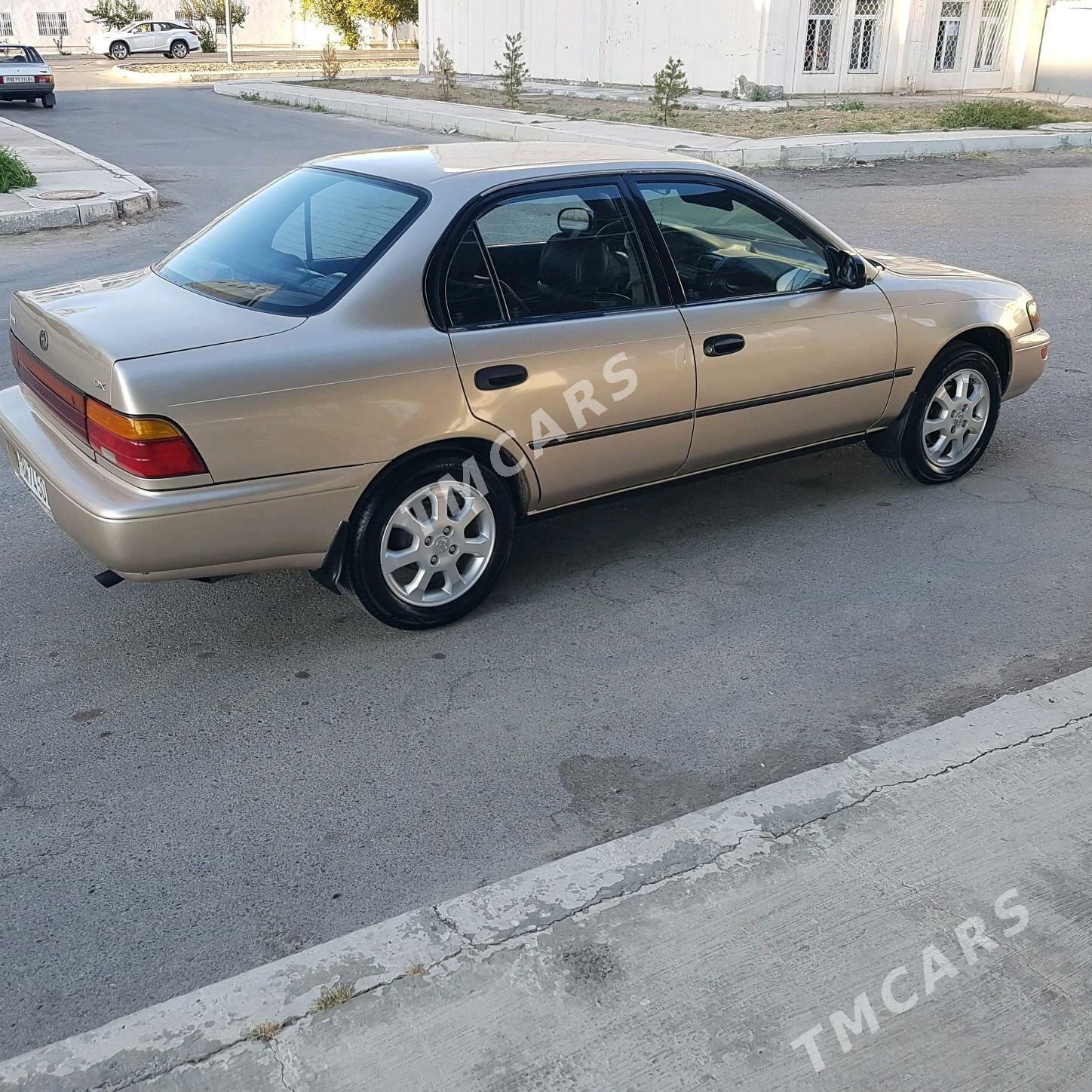 Toyota Corolla 1994 - 80 000 TMT - Туркменабат - img 1
