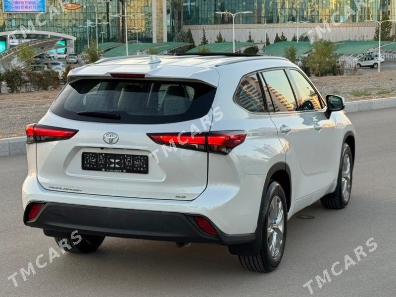 Toyota Highlander 2022 - 625 000 TMT - Aşgabat - img 4