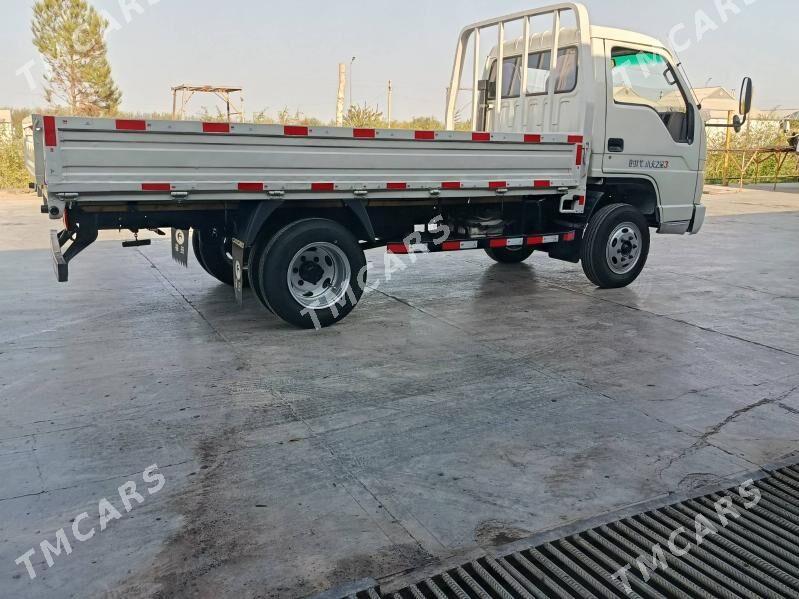 Forland H3 2014 - 106 000 TMT - Мары - img 3