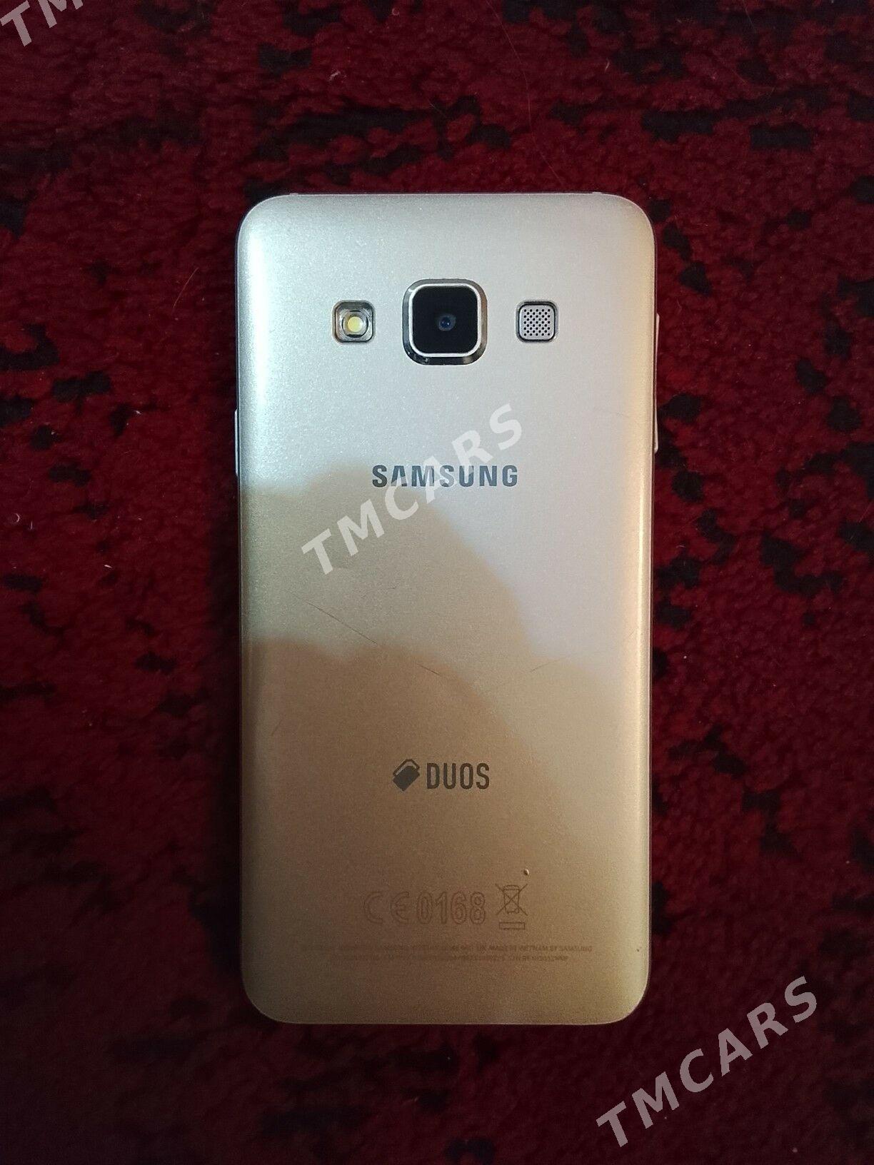 Samsung A3 - Türkmenbaşy - img 2