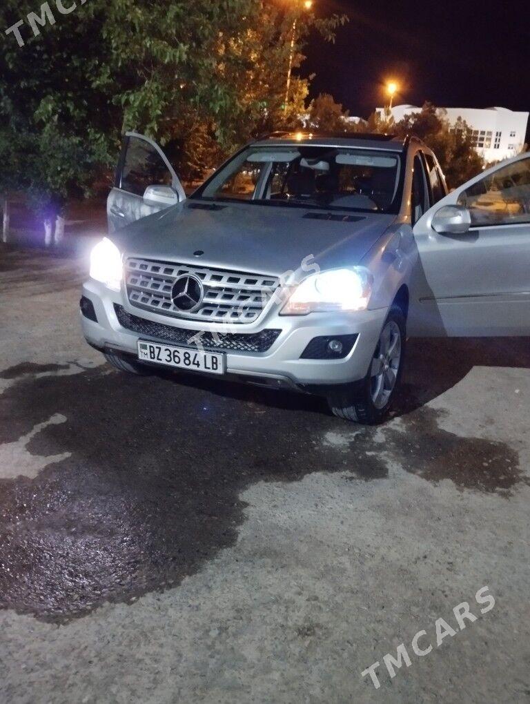 Mercedes-Benz ML350 2010 - 280 000 TMT - Türkmenabat - img 2