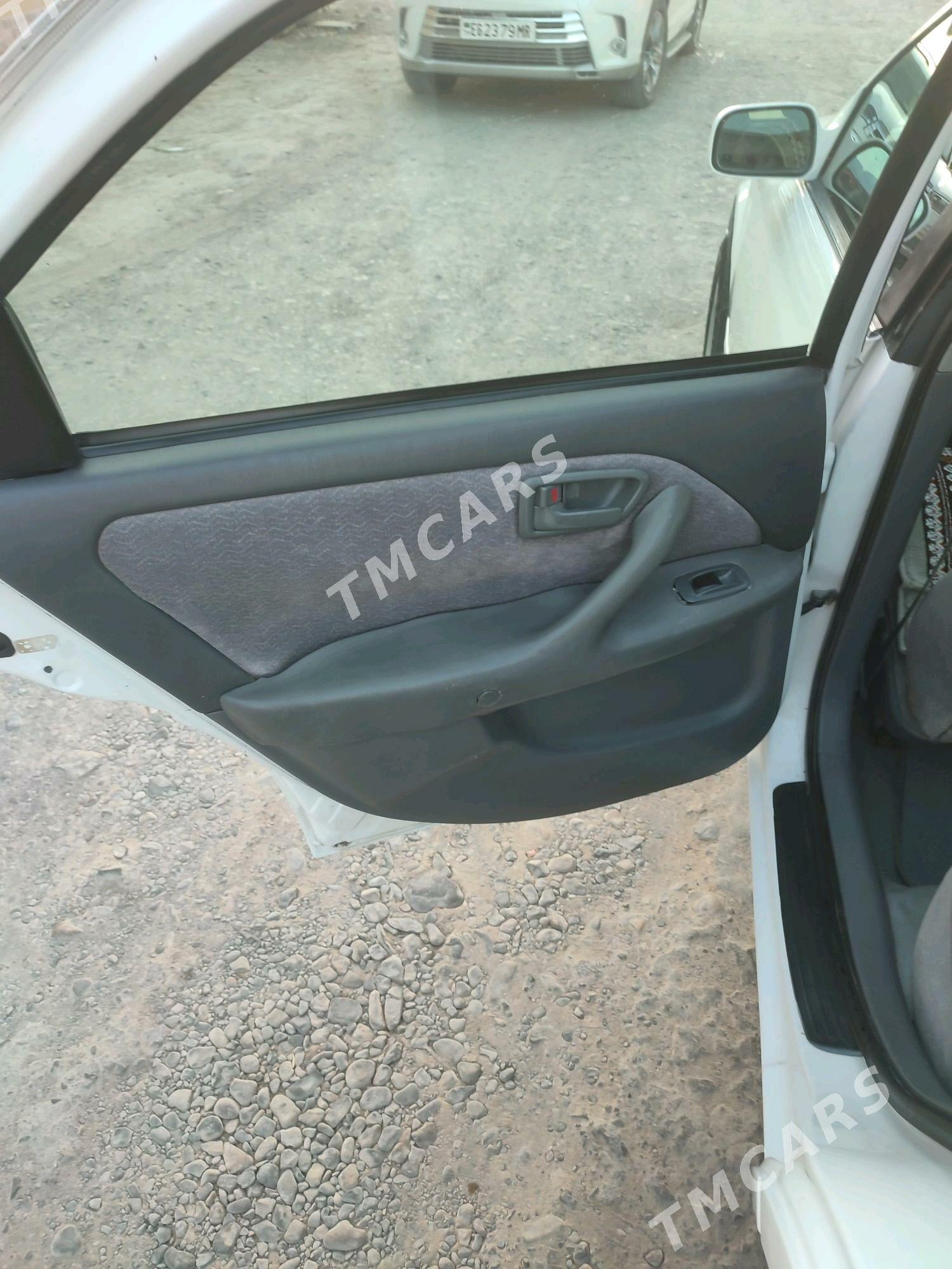 Toyota Camry 1997 - 124 000 TMT - Мары - img 8