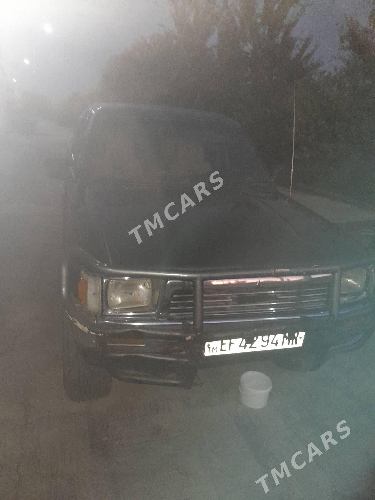 Toyota Hilux 1989 - 35 000 TMT - Туркменабат - img 2