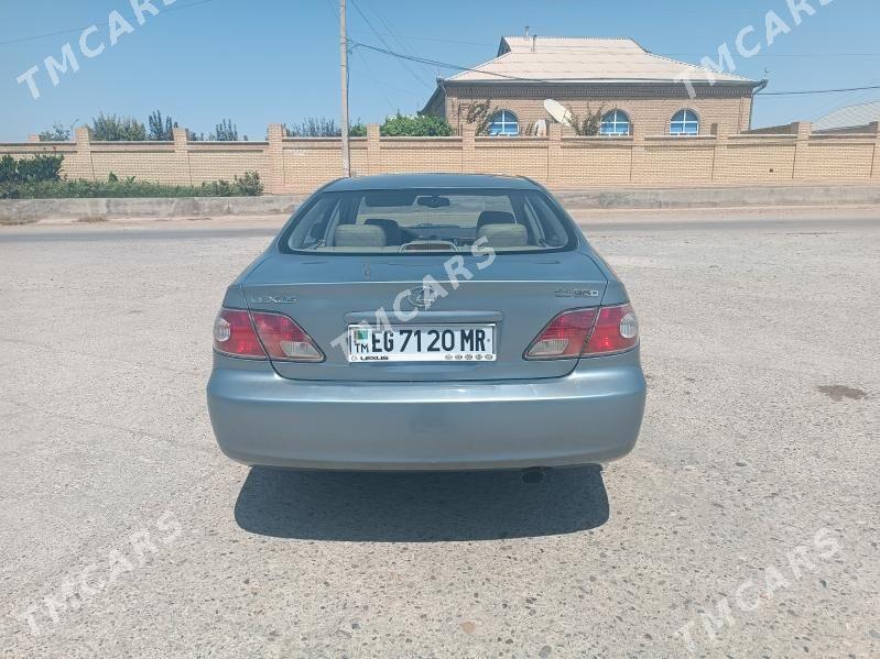 Lexus ES 300 2002 - 170 000 TMT - Мары - img 4