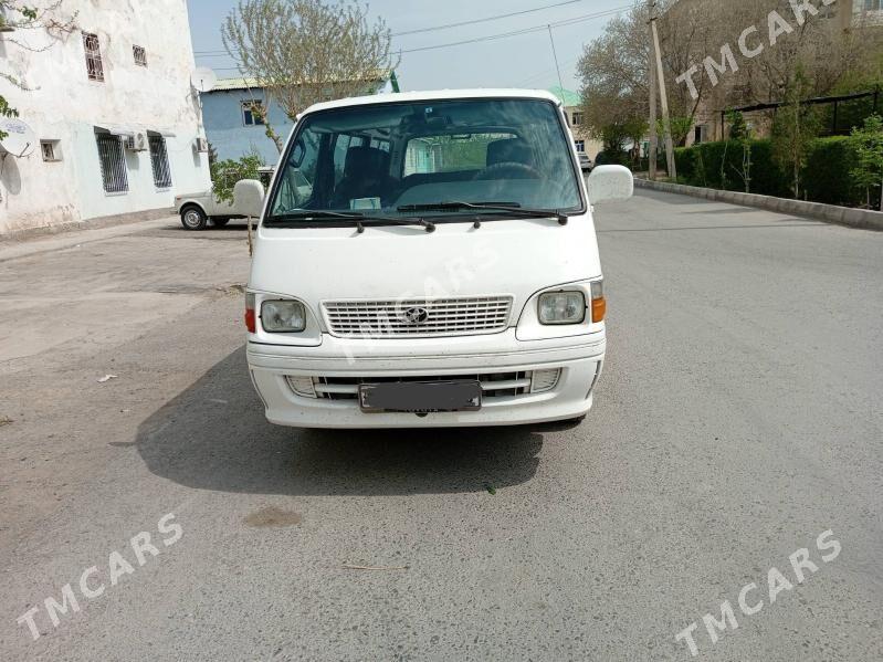 Toyota Hiace 2000 - 120 000 TMT - Хитровка - img 2