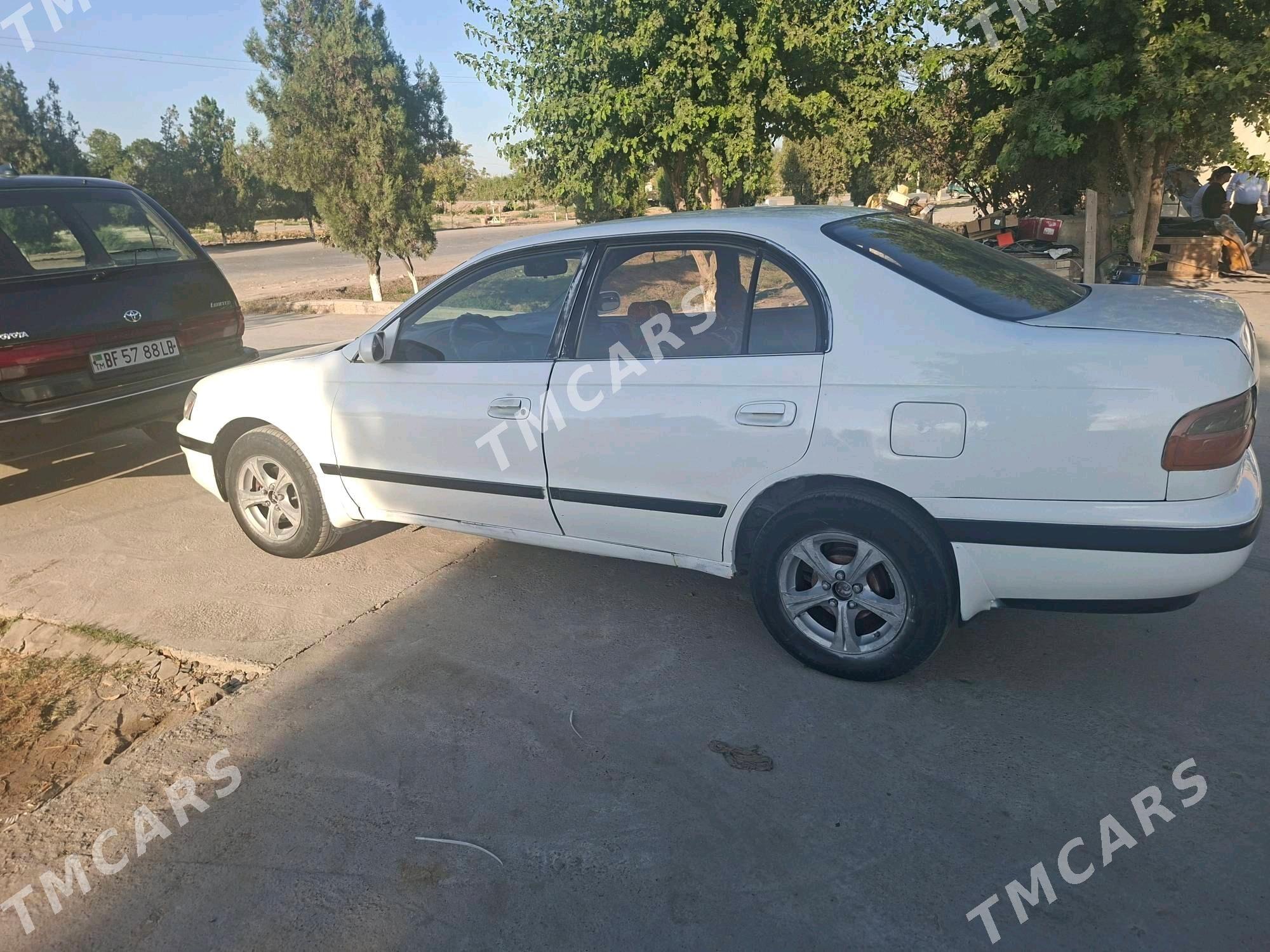 Toyota Corona 1995 - 45 000 TMT - Халач - img 4