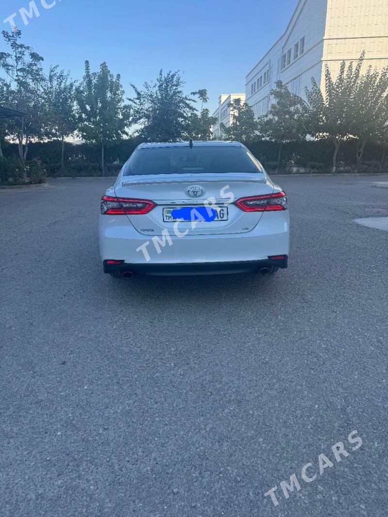 Toyota Camry 2022 - 680 000 TMT - G.Kuliýew köç. (Obýezdnoý) - img 2