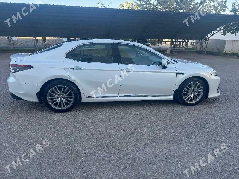 Toyota Camry 2022 - 680 000 TMT - G.Kuliýew köç. (Obýezdnoý) - img 3