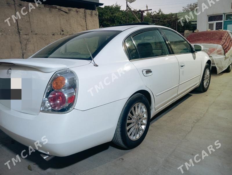 Nissan Altima 2004 - 50 000 TMT - Бузмеин - img 5