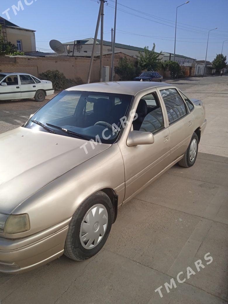 Opel Vectra 1993 - 34 000 TMT - Дянев - img 5