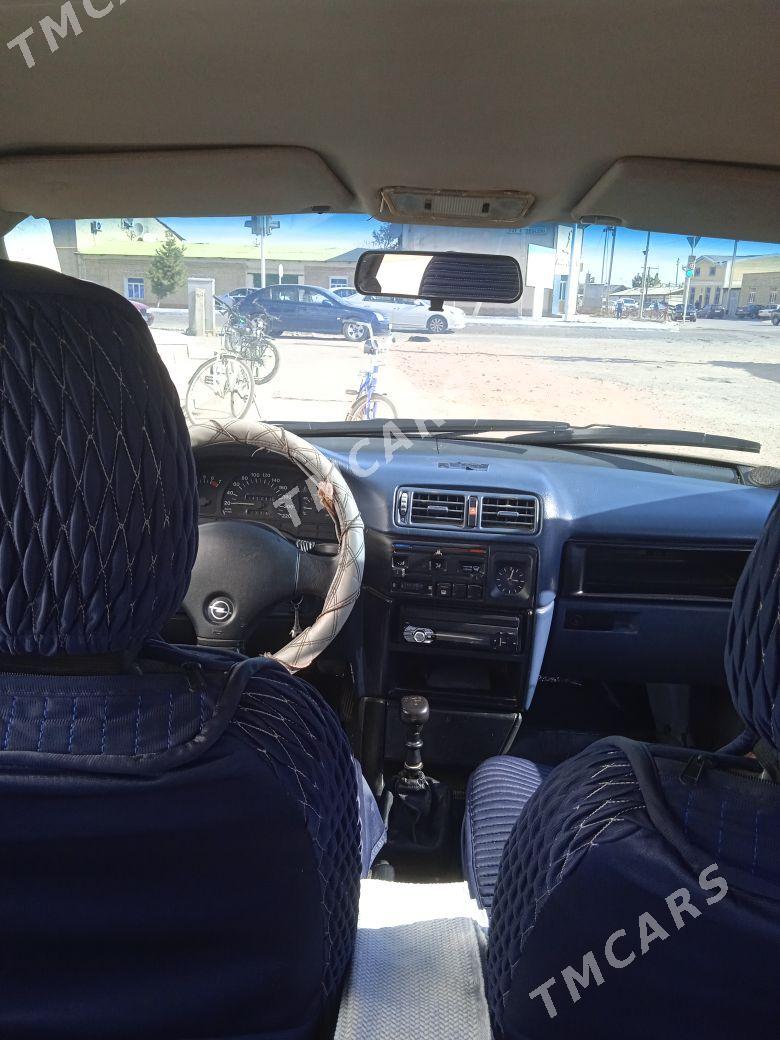Opel Vectra 1993 - 34 000 TMT - Дянев - img 3