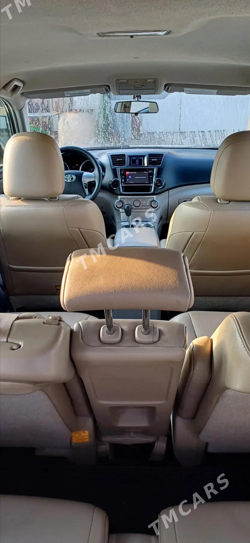 Toyota Highlander 2013 - 300 000 TMT - Türkmenbaşy - img 4