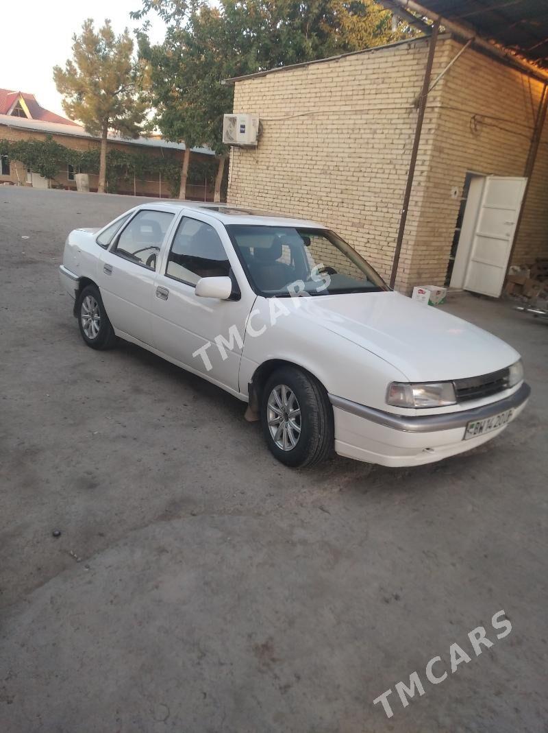 Opel Vectra 1990 - 40 000 TMT - Чарджоу - img 2