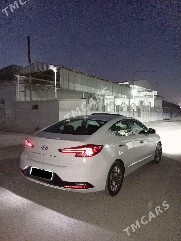 Hyundai Elantra 2019 - 220 000 TMT - Aşgabat - img 5