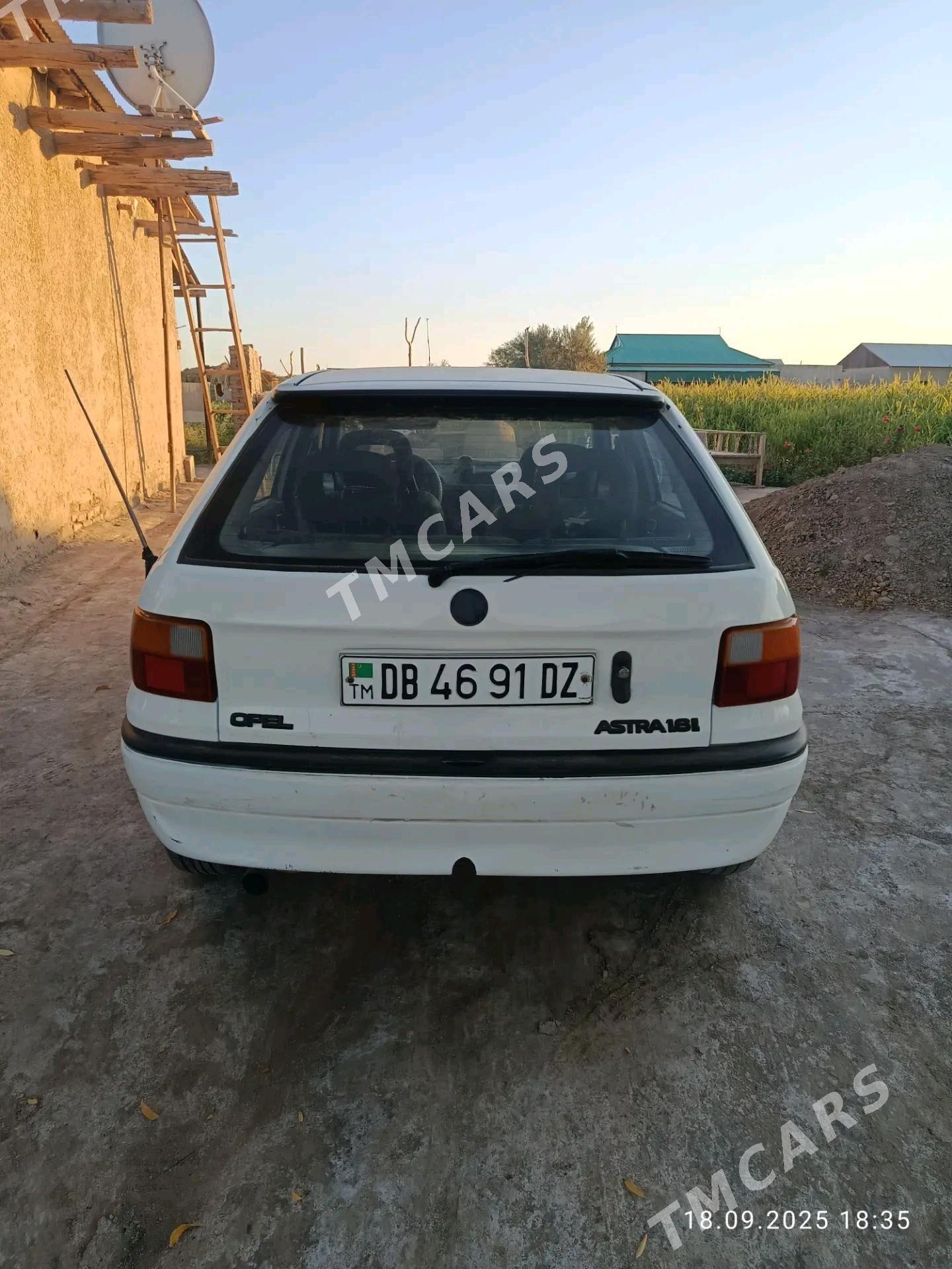 Opel Astra 1993 - 45 000 TMT - Кёнеургенч - img 5