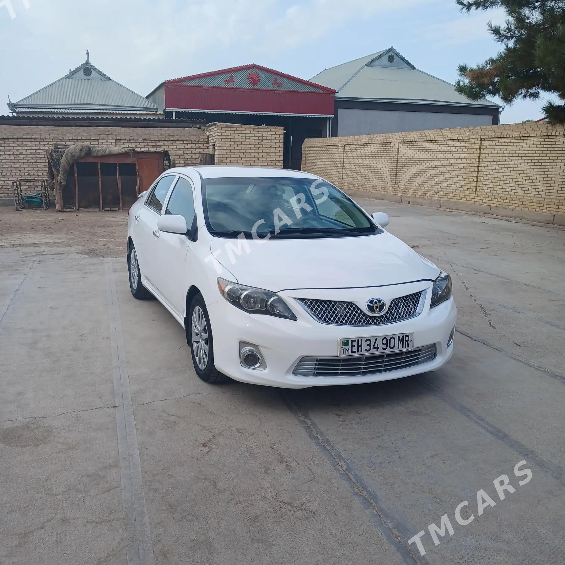 Toyota Corolla 2010 - 130 000 TMT - Мары - img 3