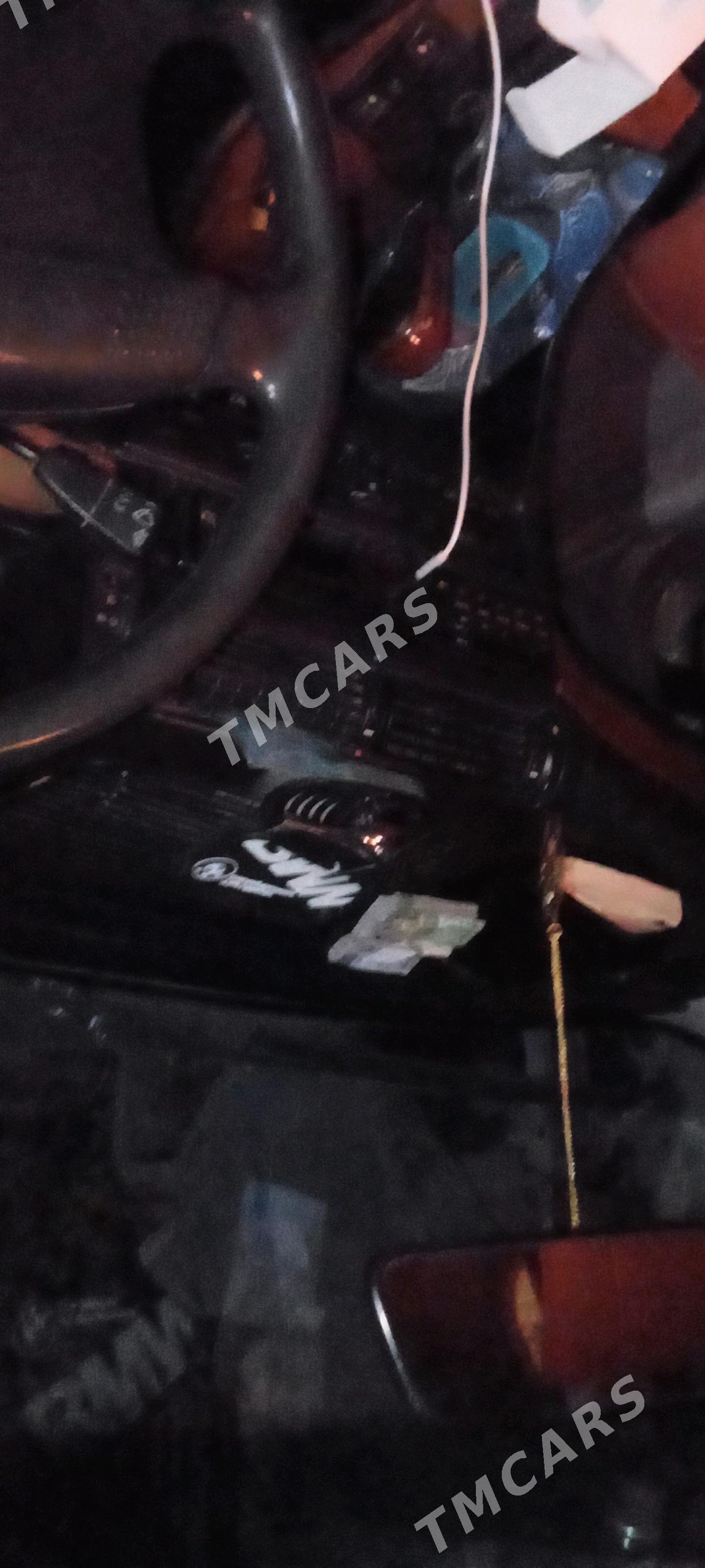 BMW 730 1990 - 45 000 TMT - Sarahs - img 3