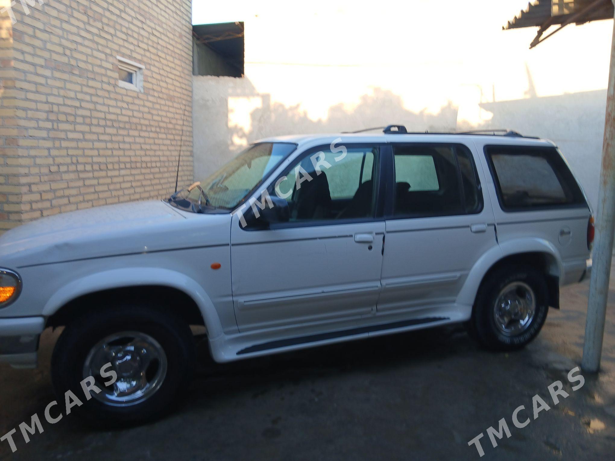 Ford Explorer 1998 - 45 000 TMT - Saýat - img 2