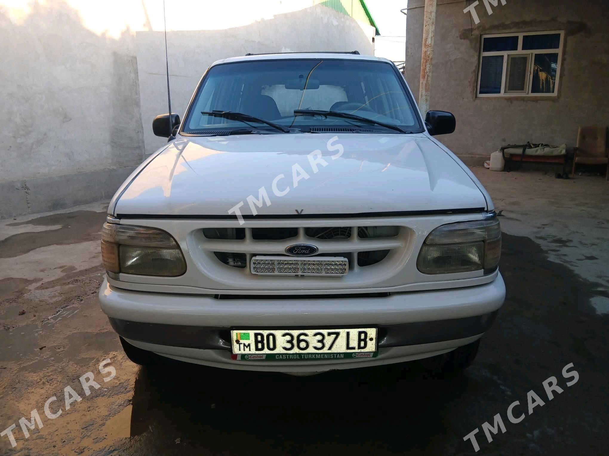 Ford Explorer 1998 - 45 000 TMT - Saýat - img 5