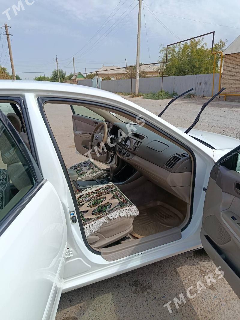 Toyota Camry 2002 - 146 000 TMT - Сакарчага - img 7