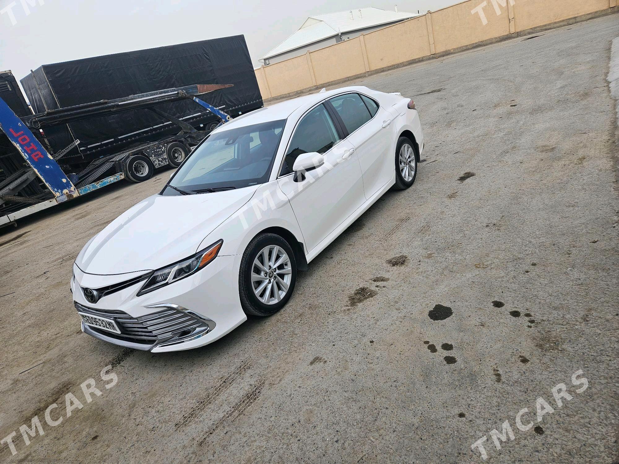 Toyota Camry 2021 - 300 000 TMT - Мары - img 2