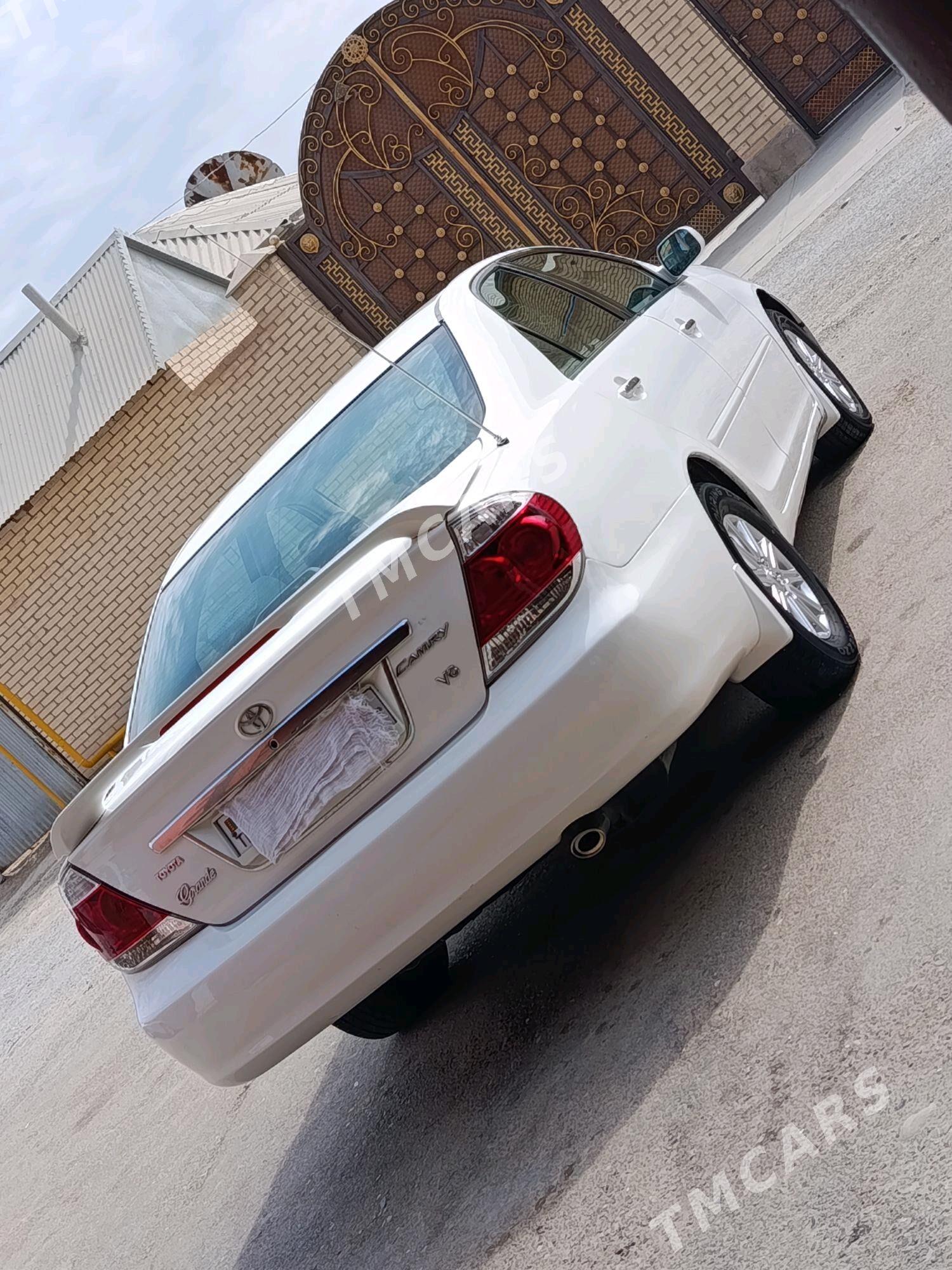 Toyota Camry 2002 - 146 000 TMT - Сакарчага - img 9