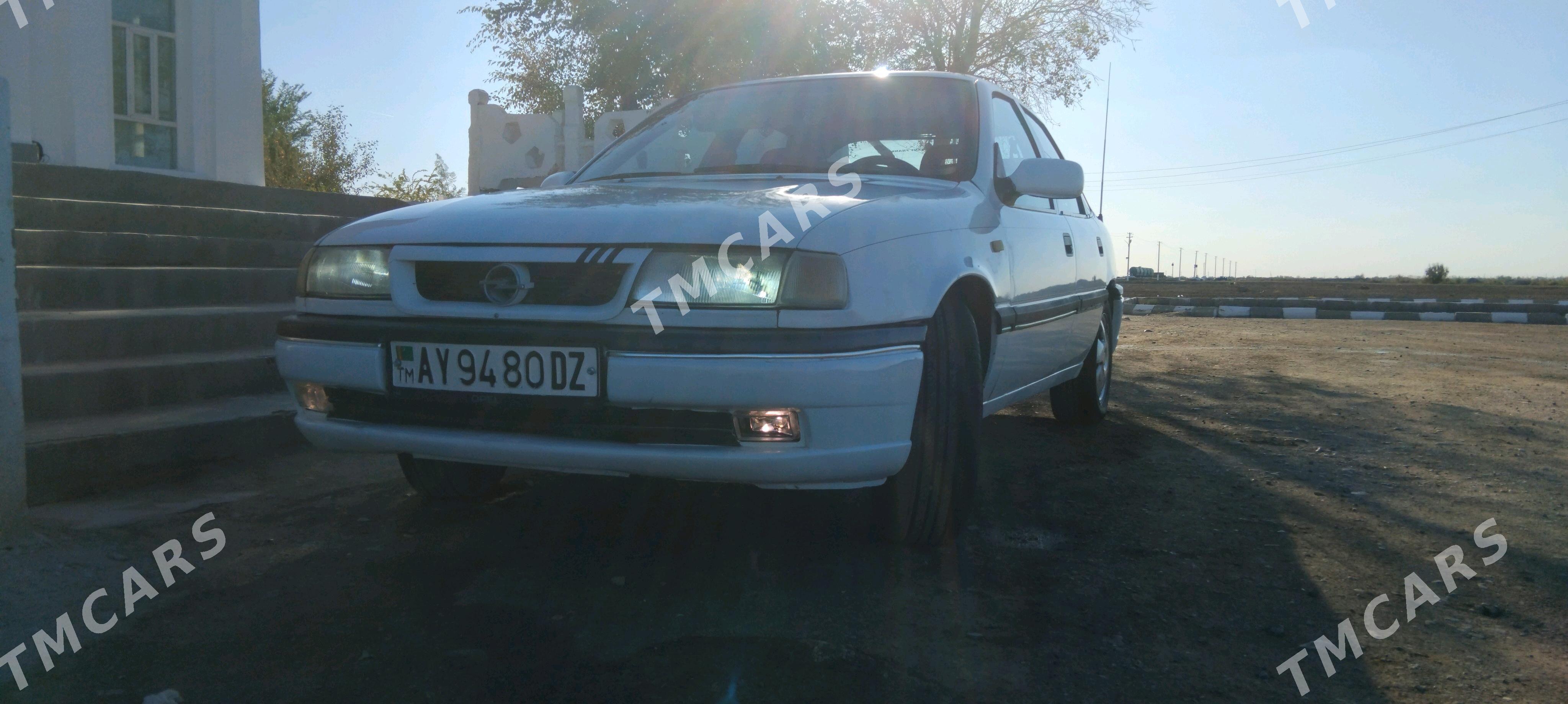 Opel Vectra 1993 - 45 000 TMT - Гороглы (Тагта) - img 5