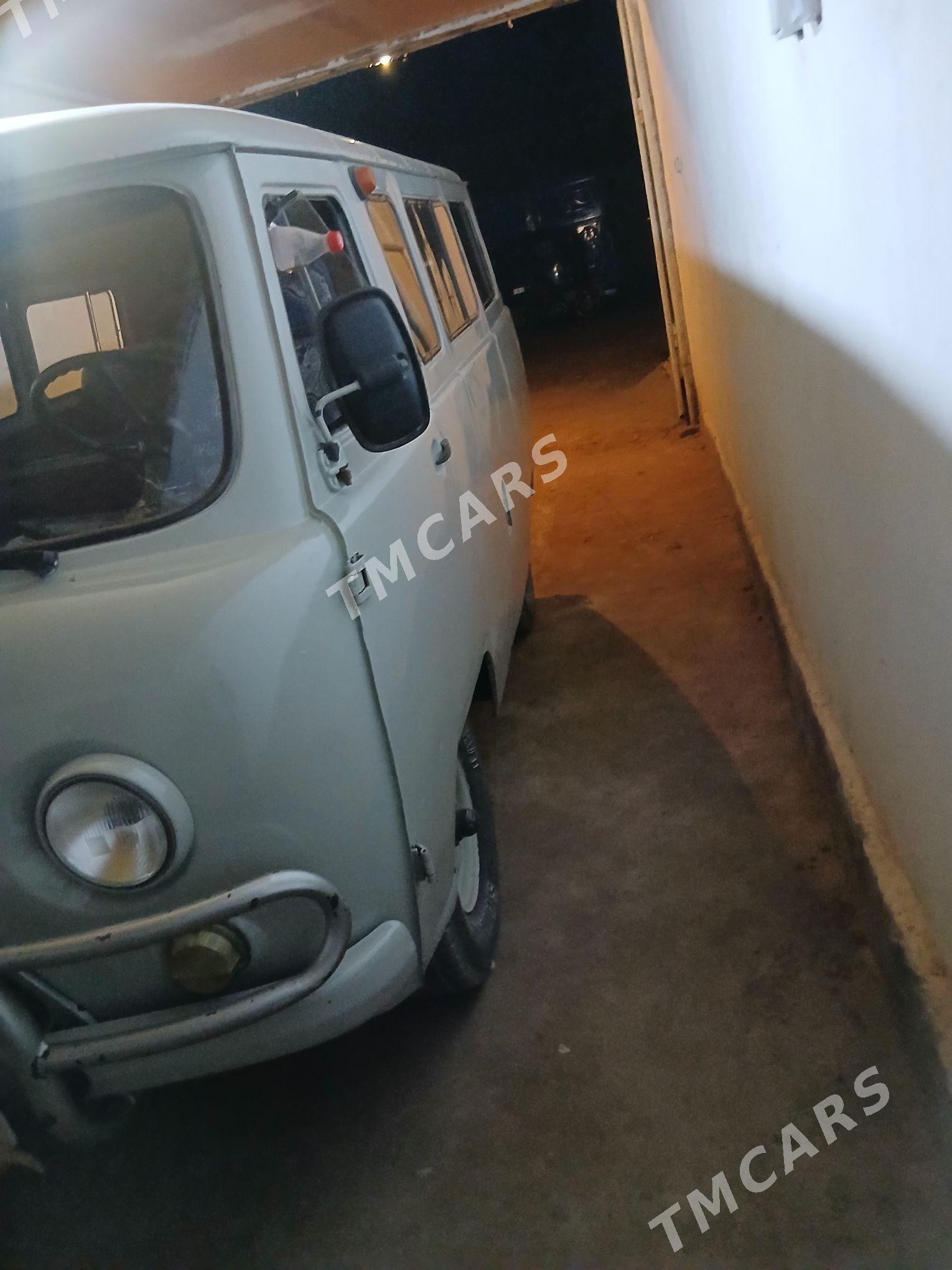 UAZ Profi 2000 - 60 000 TMT - Керки - img 2