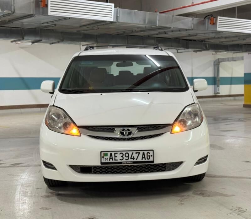 Toyota Sienna 2008 - 215 000 TMT - Ашхабад - img 2