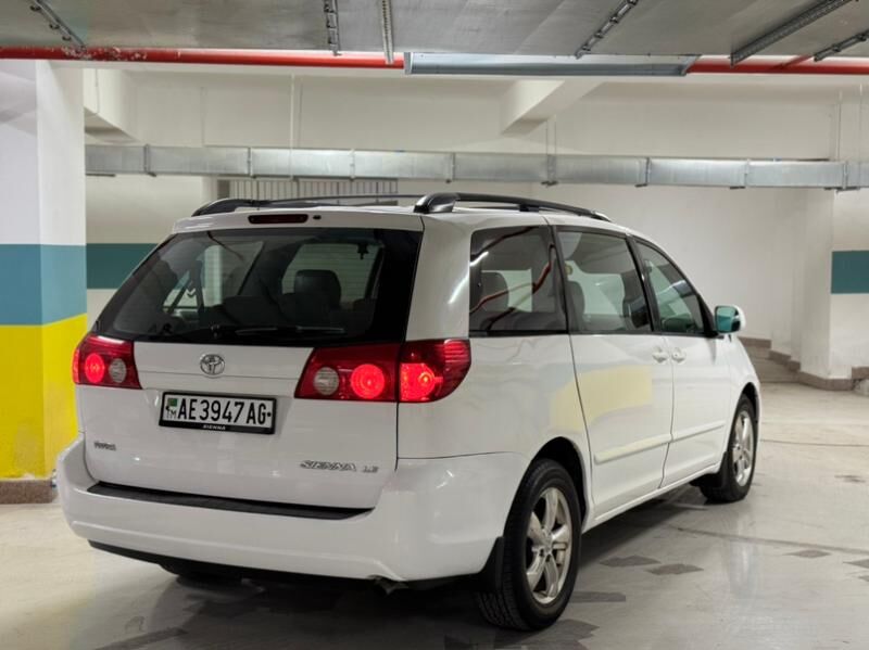 Toyota Sienna 2008 - 215 000 TMT - Ашхабад - img 4