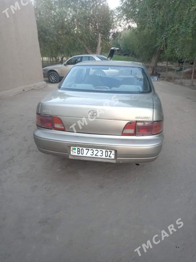 Toyota Camry 1992 - 62 000 TMT - Boldumsaz - img 3