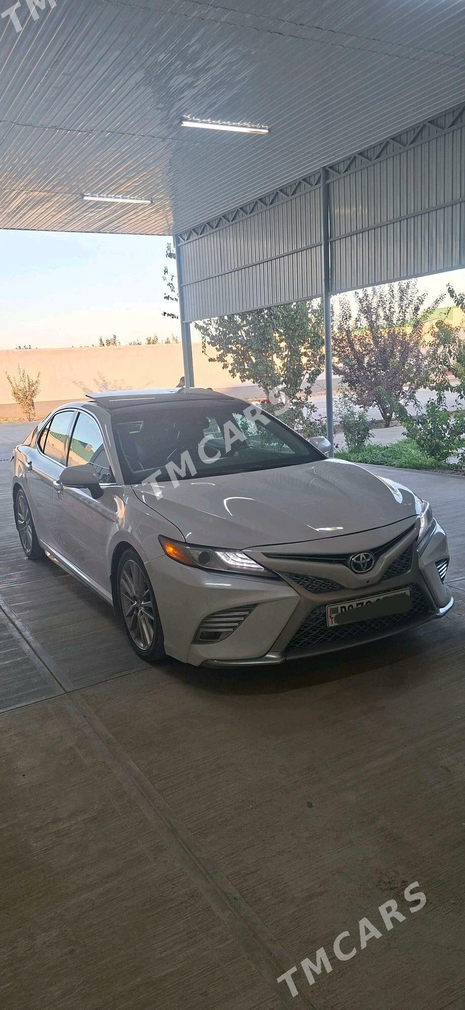 Toyota Camry 2018 - 400 000 TMT - Гёкдепе - img 7