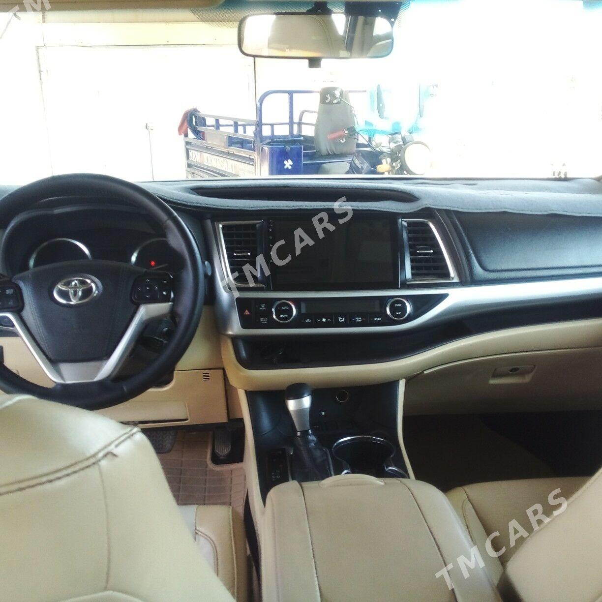 Toyota Highlander 2014 - 360 000 TMT - Mary - img 6