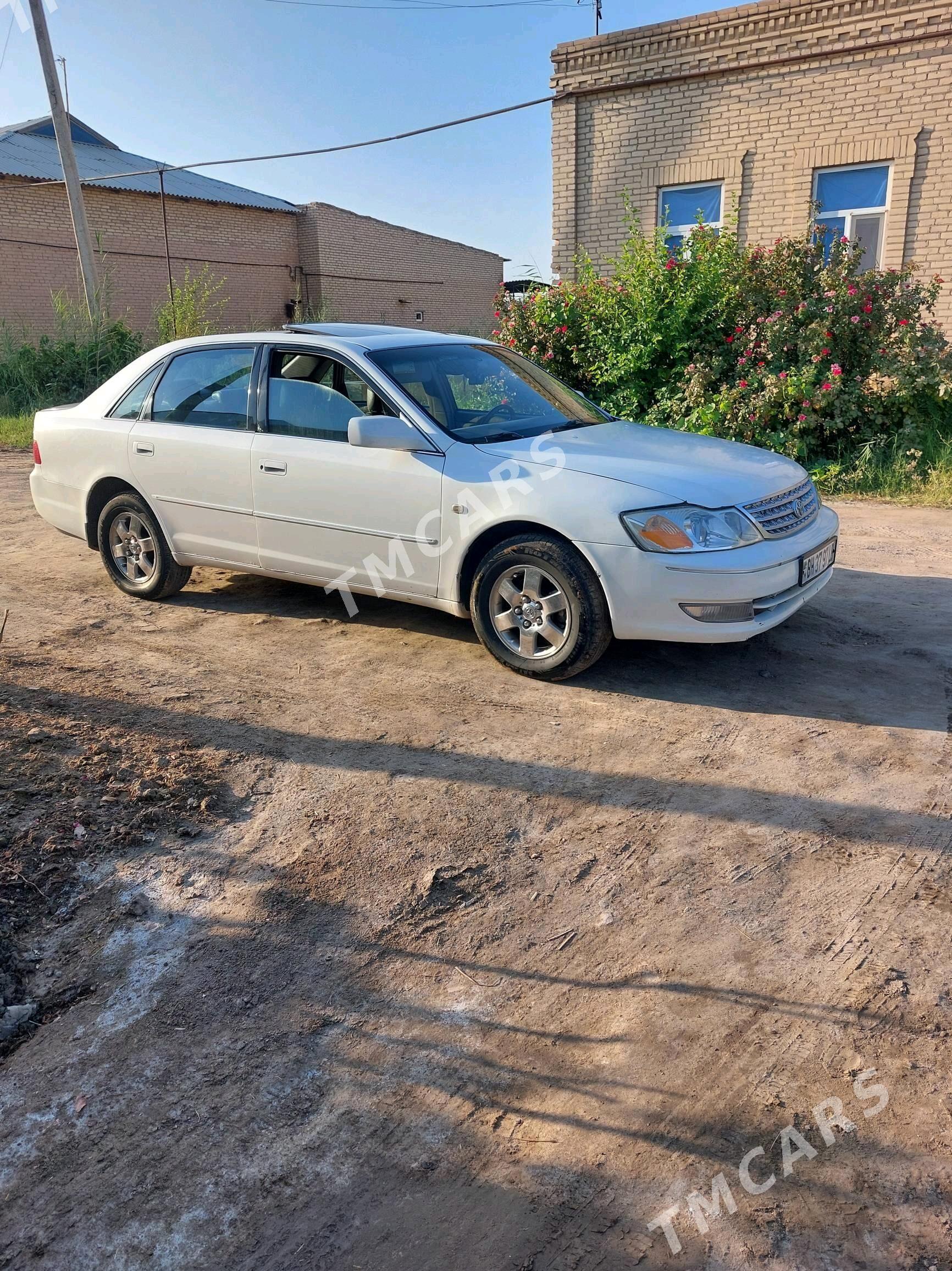 Toyota Avalon 2000 - 150 000 TMT - Дянев - img 4