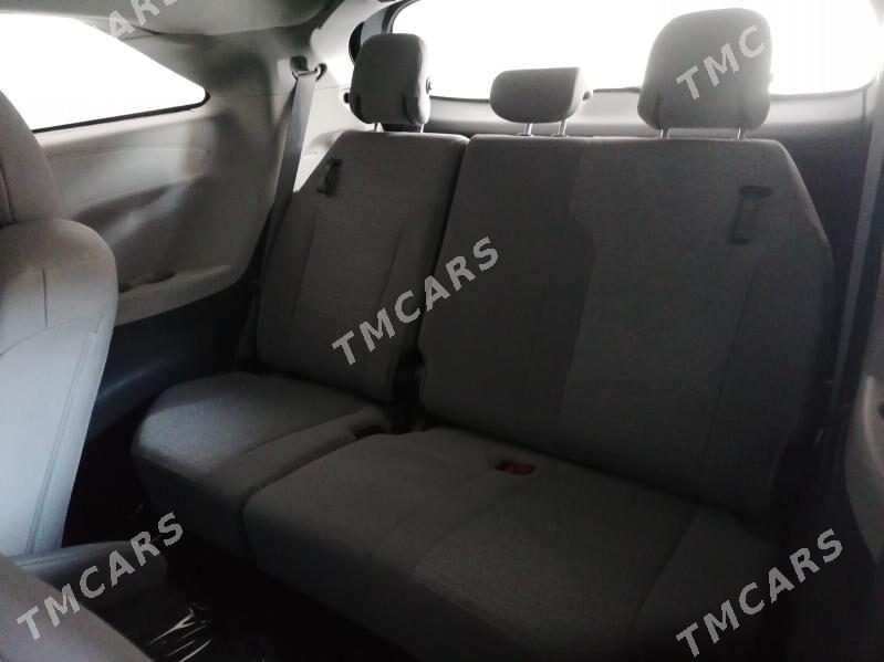 Toyota Sienna 2021 - 465 000 TMT - Türkmenbaşy - img 5