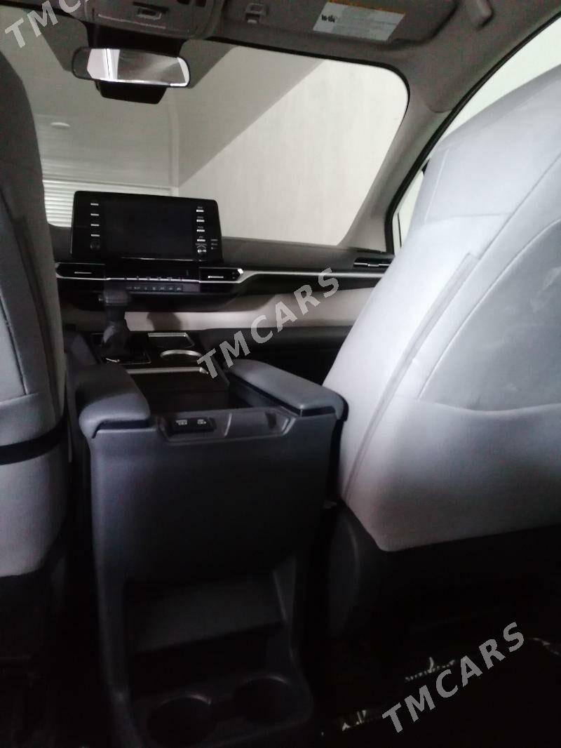 Toyota Sienna 2021 - 465 000 TMT - Türkmenbaşy - img 2