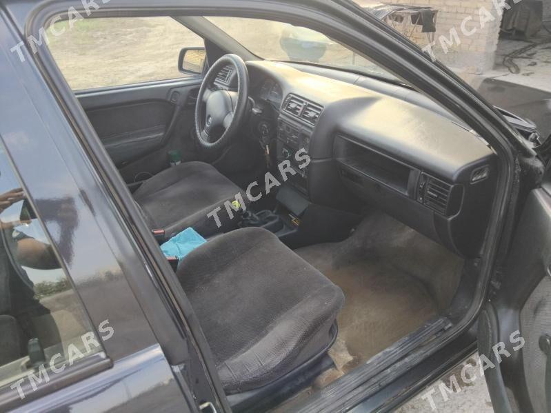Opel Vectra 1992 - 35 000 TMT - Чарджоу - img 2