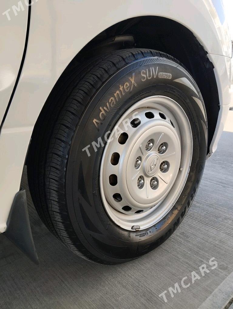 Hyundai H-1 2013 - 350 000 TMT - Туркменбаши - img 3
