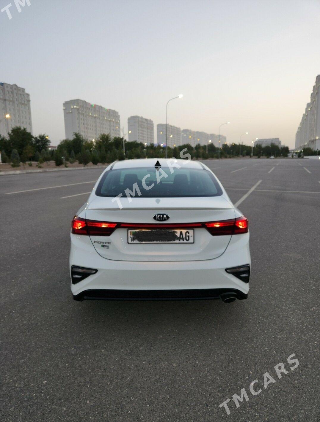 Kia Forte 2020 - 230 000 TMT - Podwoýski köç. (Bitarap Türkmenistan şaýoly) - img 3