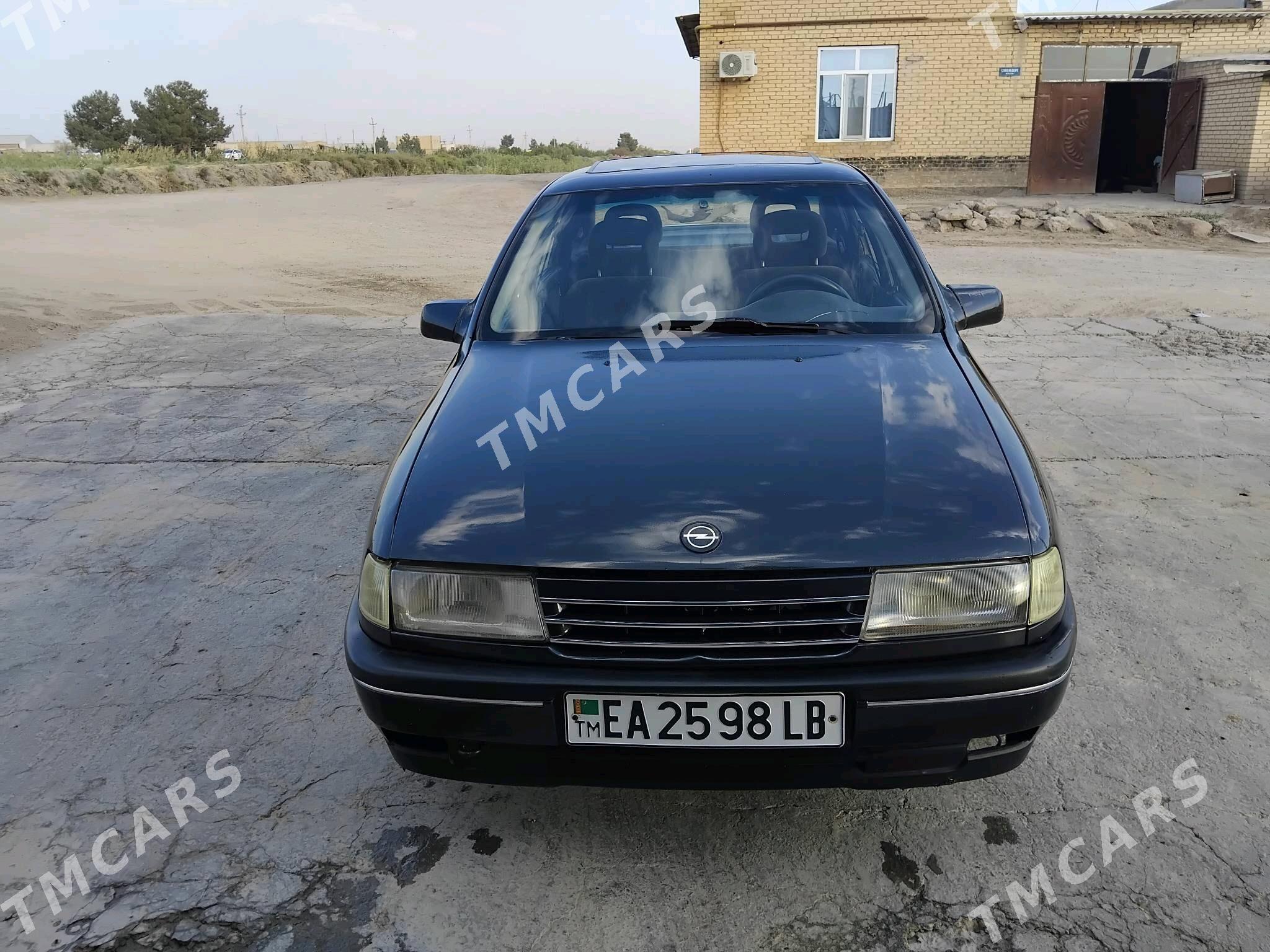 Opel Vectra 1992 - 35 000 TMT - Чарджоу - img 6