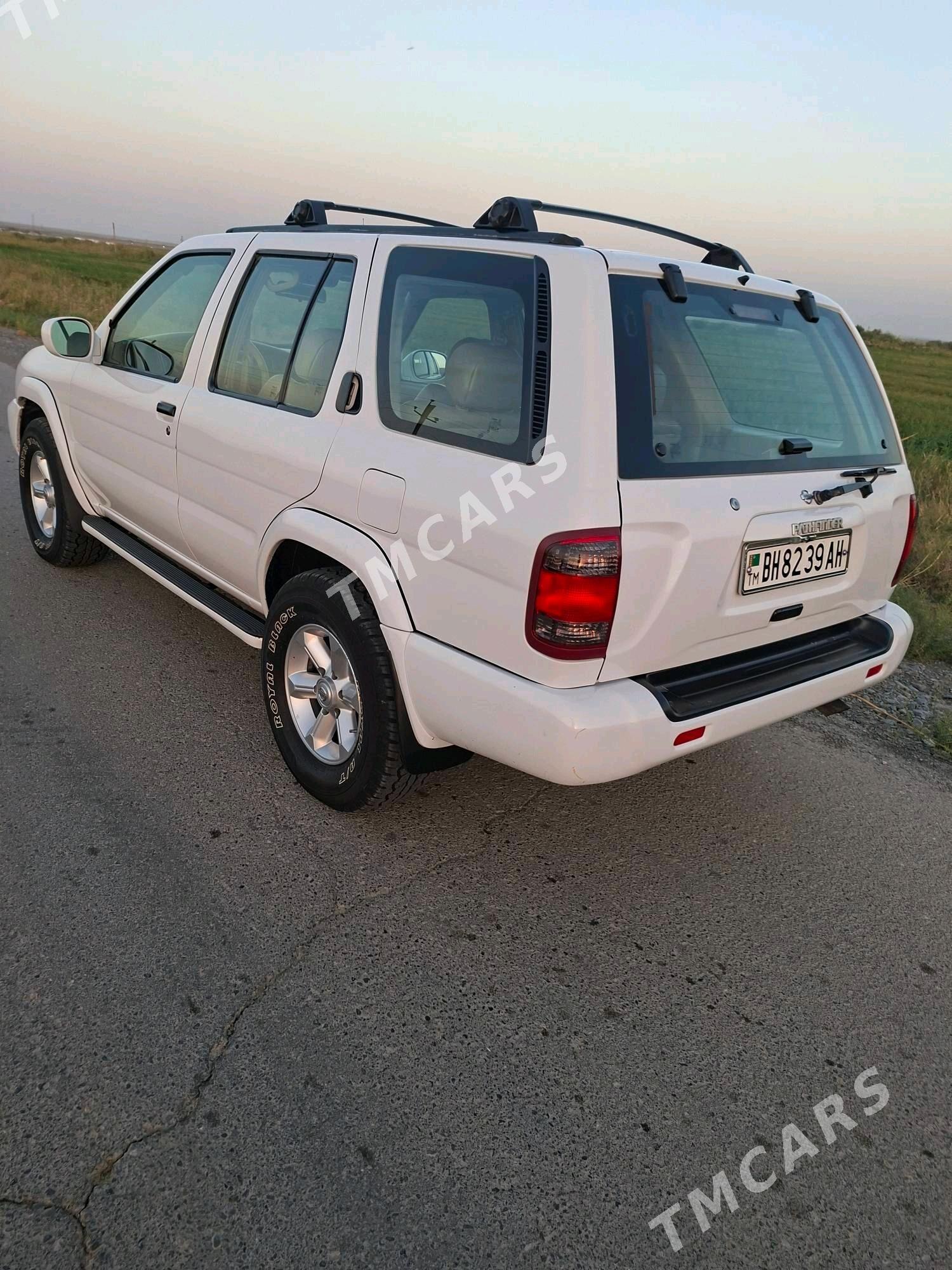 Nissan Pathfinder 2001 - 125 000 TMT - Яшлык - img 4