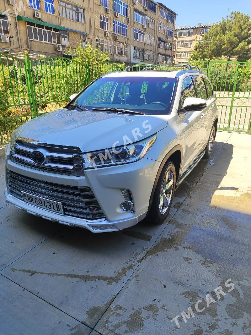 Toyota Highlander 2017 - 500 000 TMT - Туркменабат - img 9