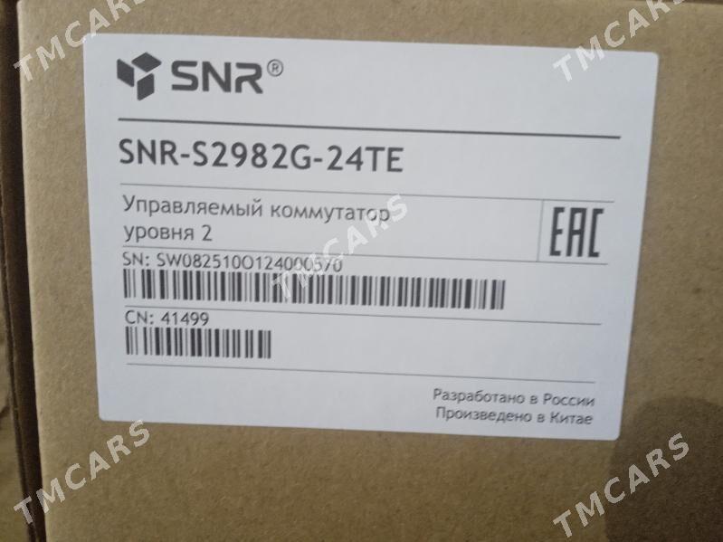 Свич SNR S2982G-24TE - Bedew - img 2