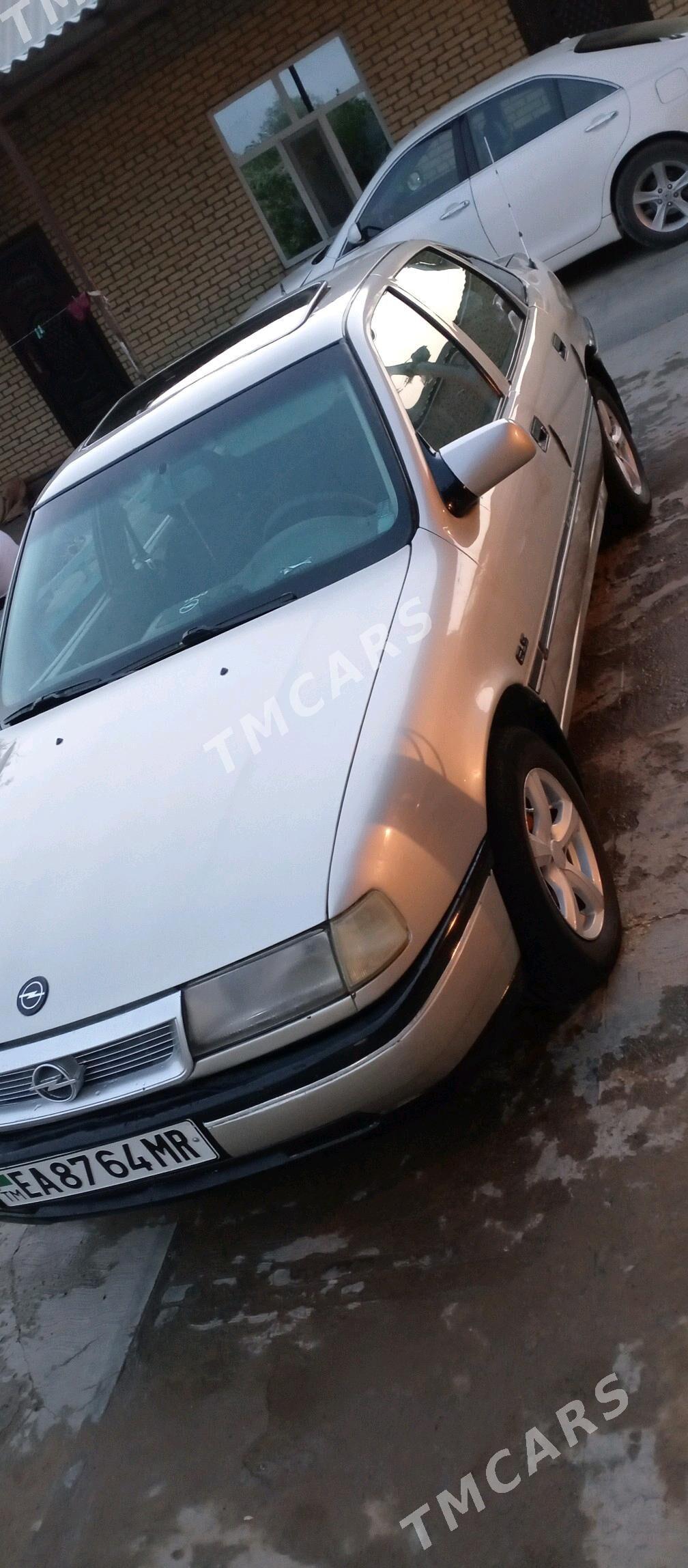 Opel Vectra 1990 - 26 000 TMT - Туркменгала - img 3