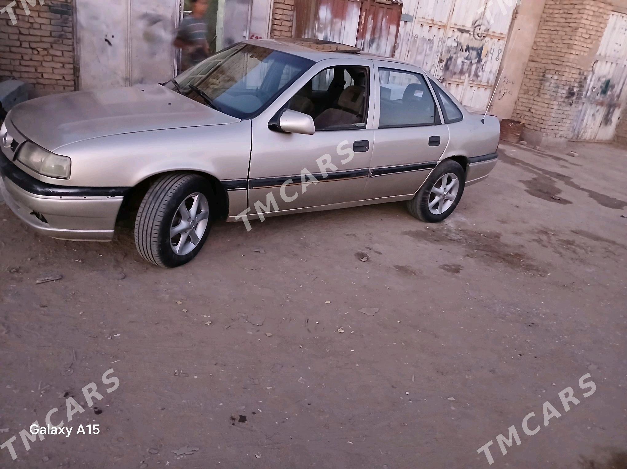Opel Vectra 1994 - 35 000 TMT - Губадаг - img 5