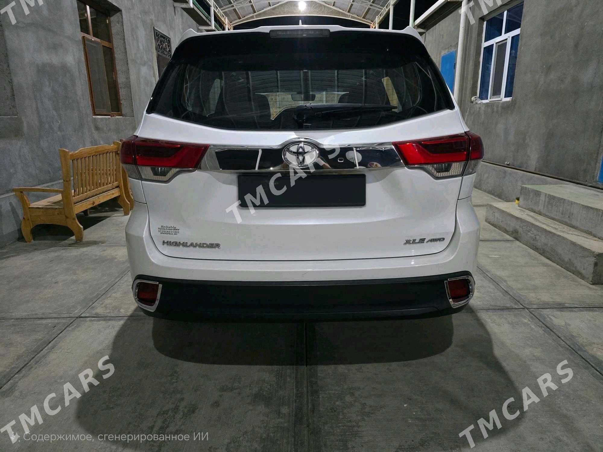 Toyota Highlander 2017 - 490 000 TMT - Ашхабад - img 2