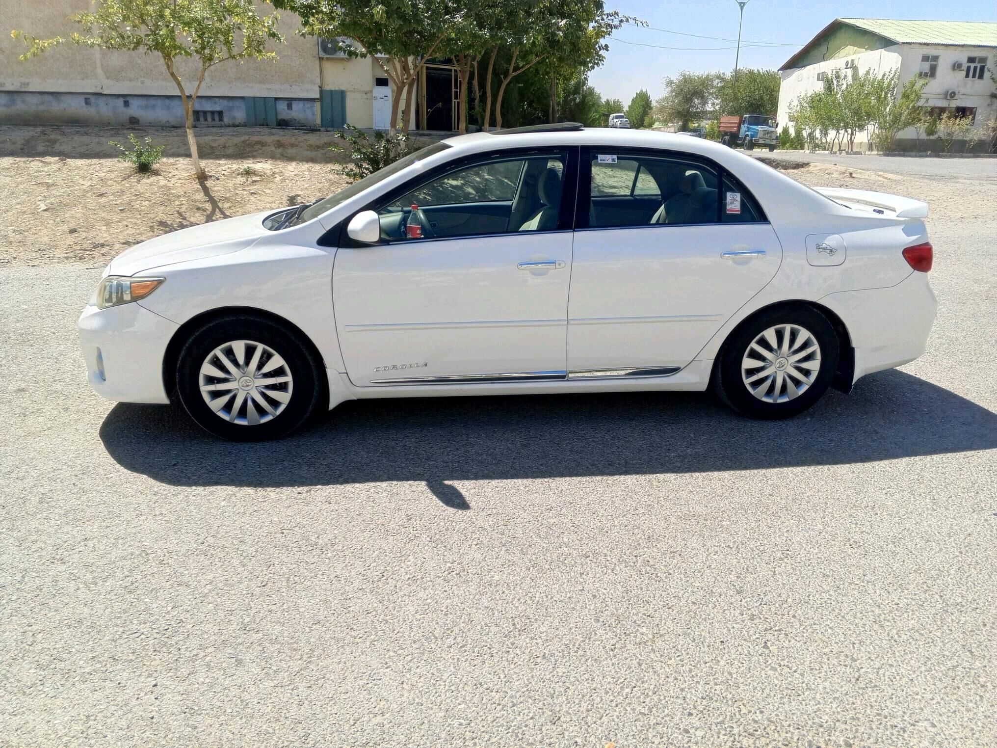 Toyota Corolla 2010 - 145 000 TMT - Теджен - img 3
