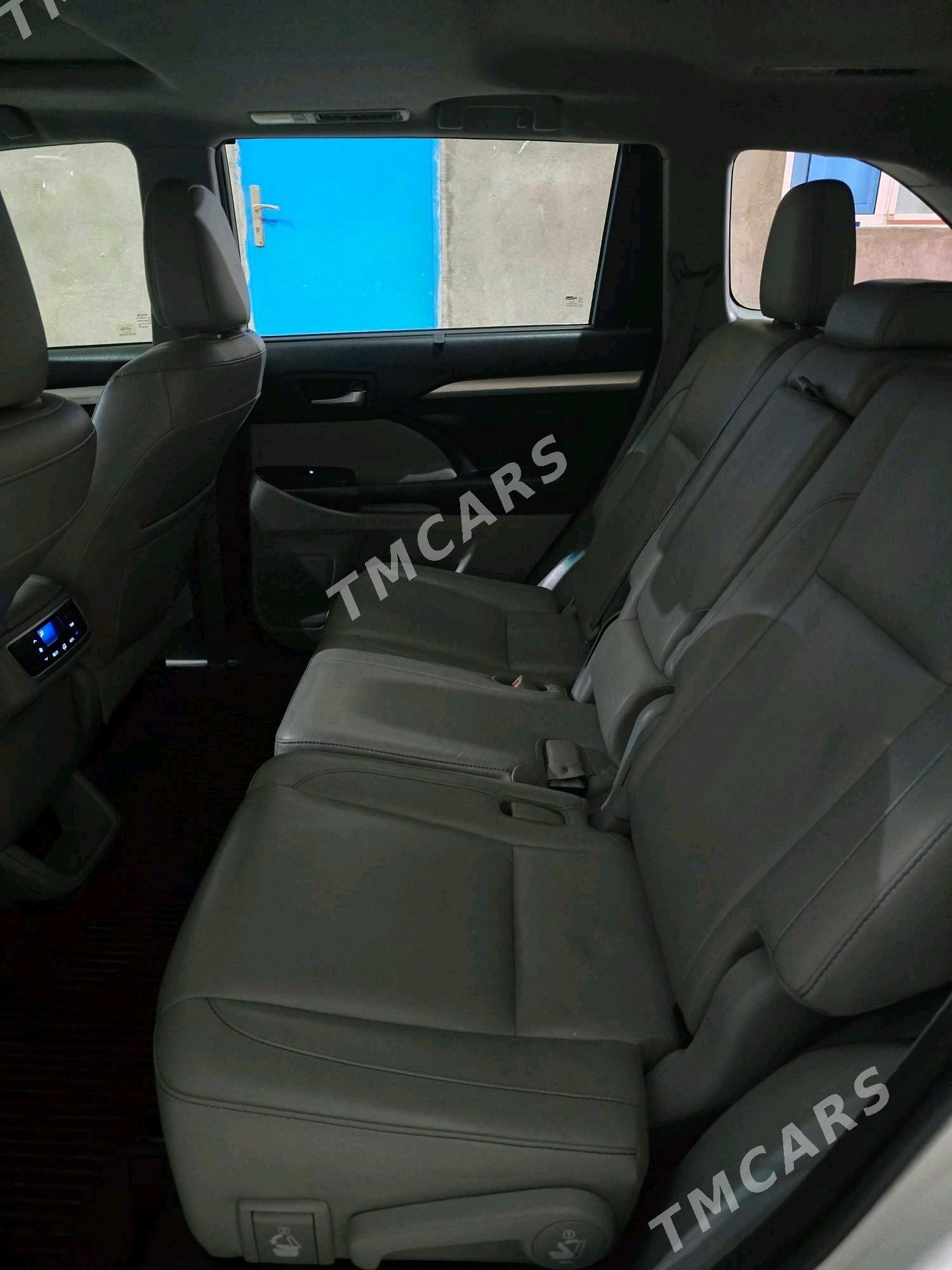 Toyota Highlander 2017 - 490 000 TMT - Ашхабад - img 7