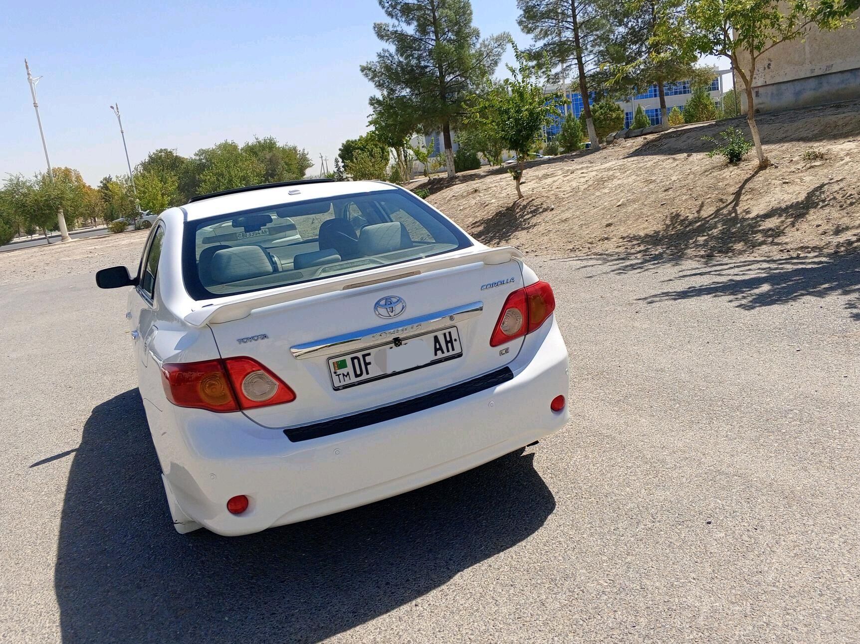 Toyota Corolla 2010 - 145 000 TMT - Теджен - img 7