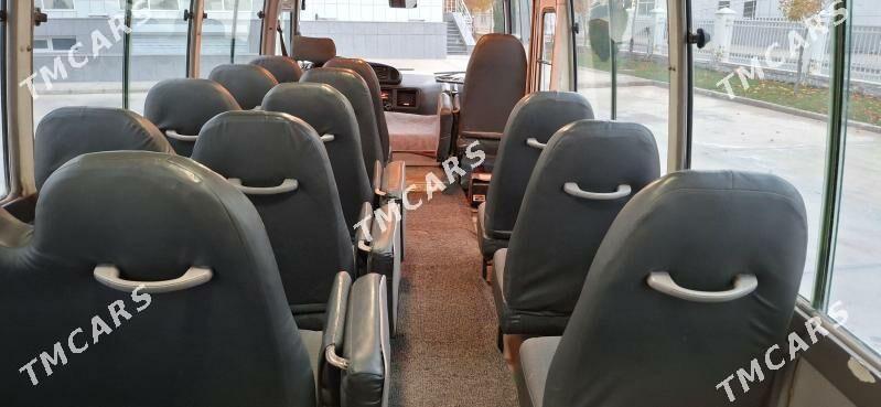 Toyota Coaster 2006 - 350 000 TMT - Кëши - img 4